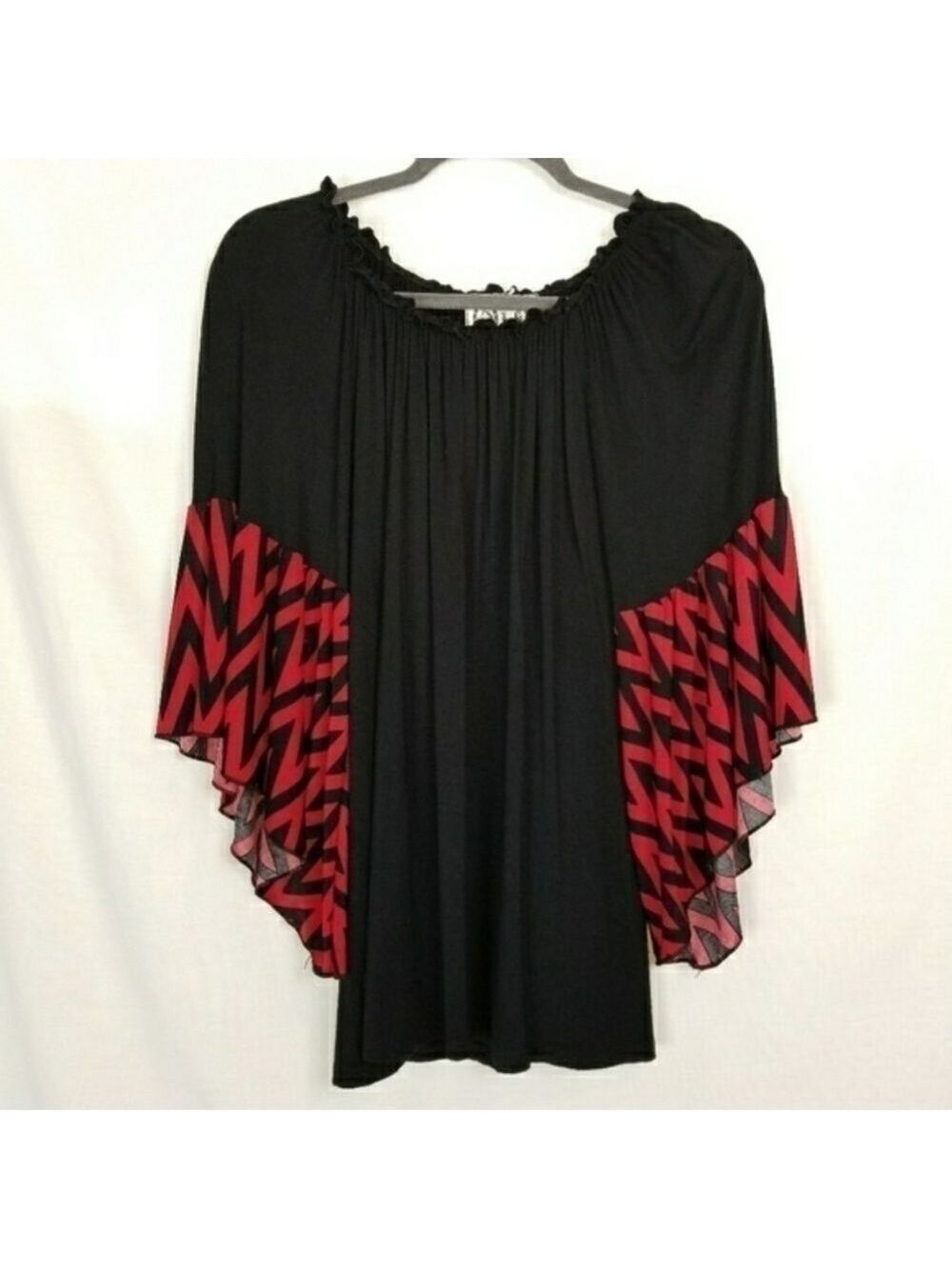 L&B ruffle bell sleeves flowy top